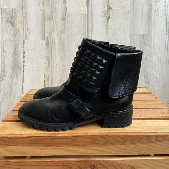 SALE! SCHUTZ Women's Size 9.5 Studded Leather Boots Side Zipper Entry EU Size 41 - Picture 3 of 11
